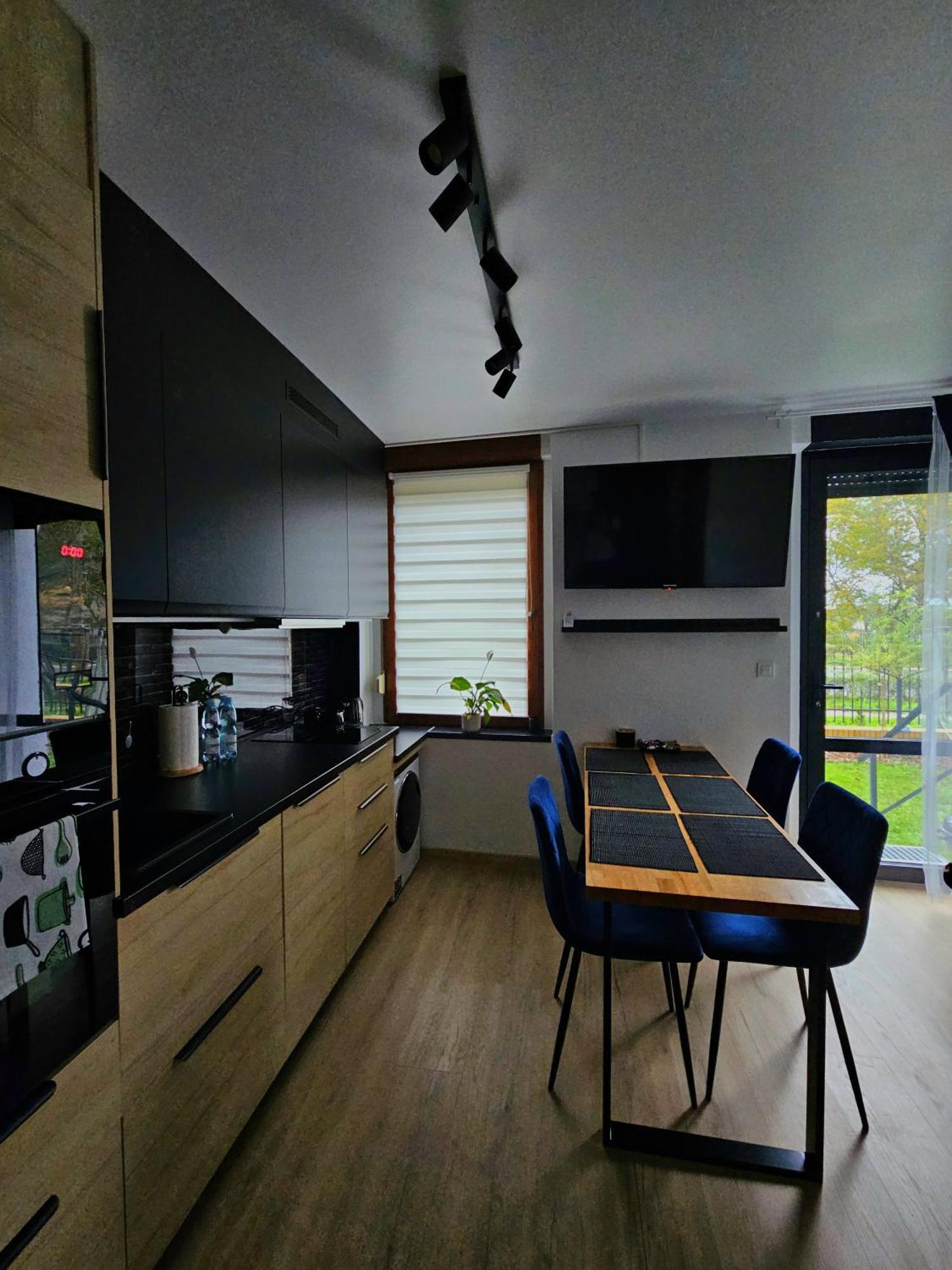 Apartament Radiostacja III Z Ogrodkiem, Parking Free Gliwice Exterior foto